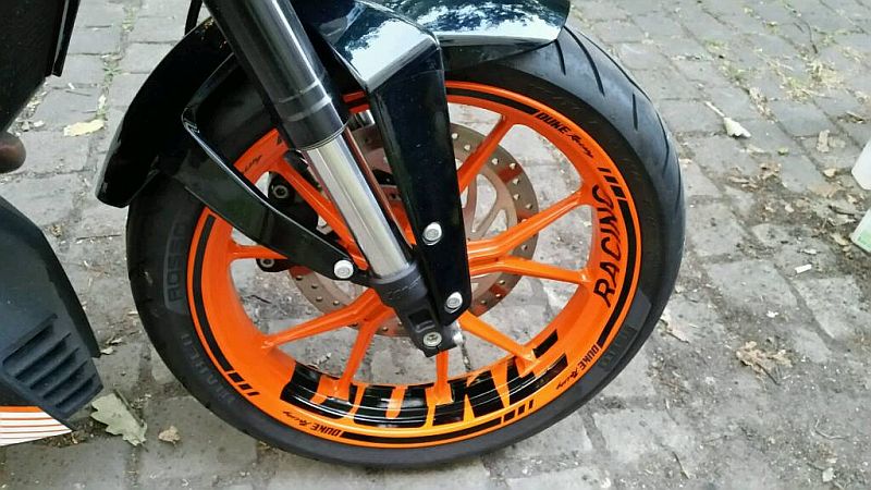 Felgenaufkleber Felgenrandaufkleber Wheelsticker Orange Schwarz vorne KTM Duke 10 Speichen