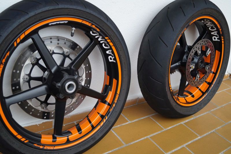Wheelsticker KTM Duke Orange
