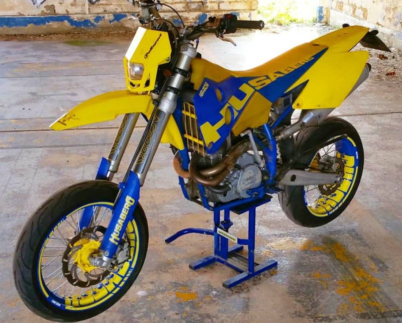 Husaberg - "HUSABERG" Design in Gelb